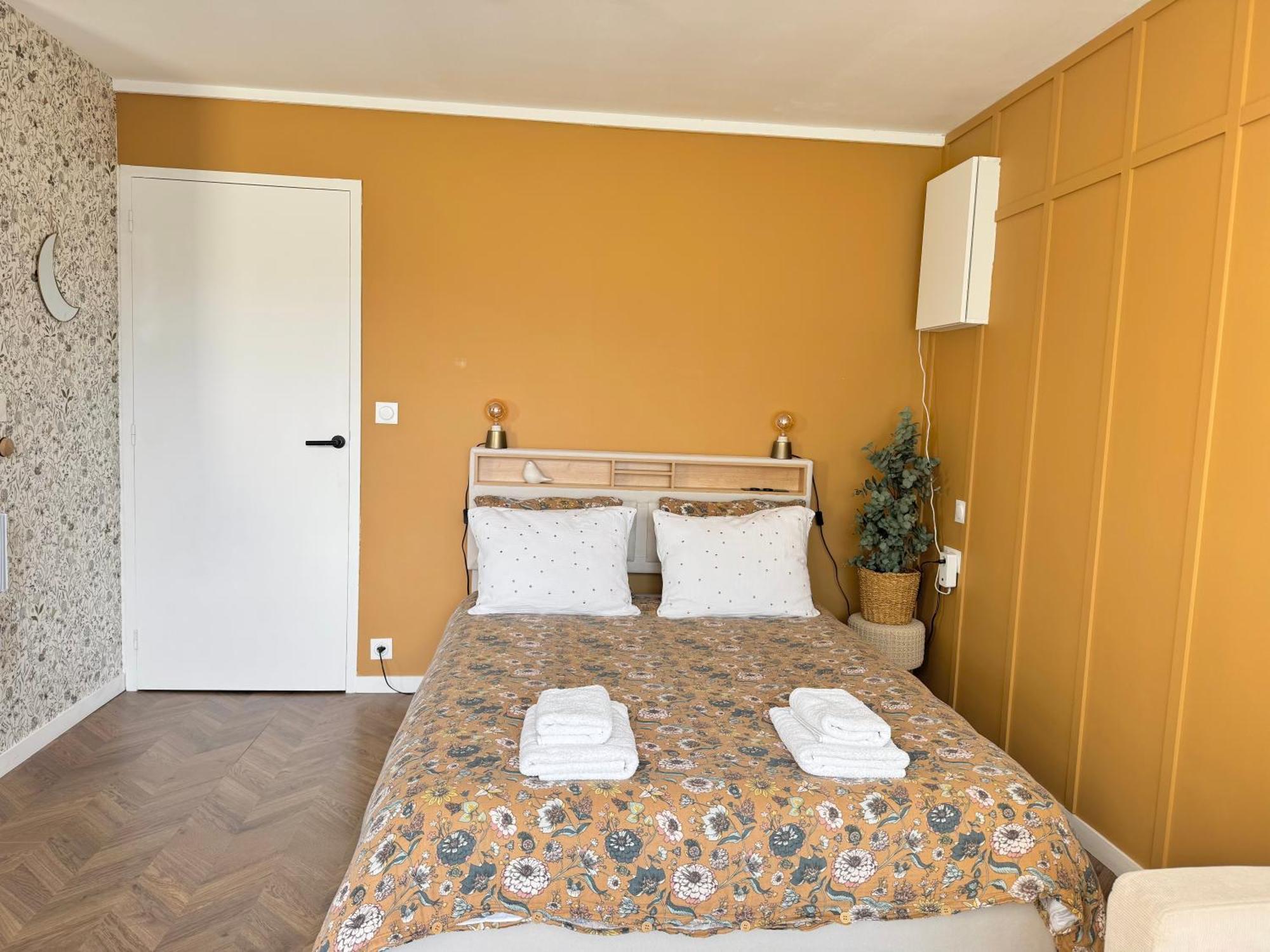 Studio La Petite Oasis- Ideal Couple - Calme - Balcon Sud - Lumineux - 10Min Du Centre & Plage - Proche Centre Juno Beach - Wifi Courseulles-sur-Mer Kültér fotó